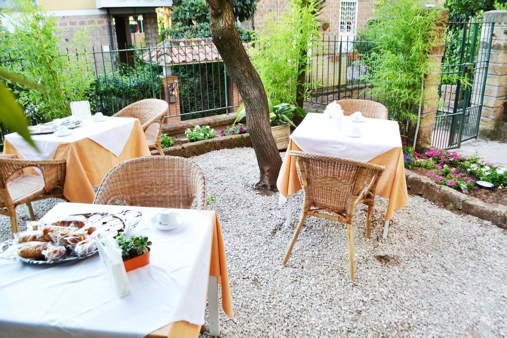 La Luna Di Roma B&B エクステリア 写真